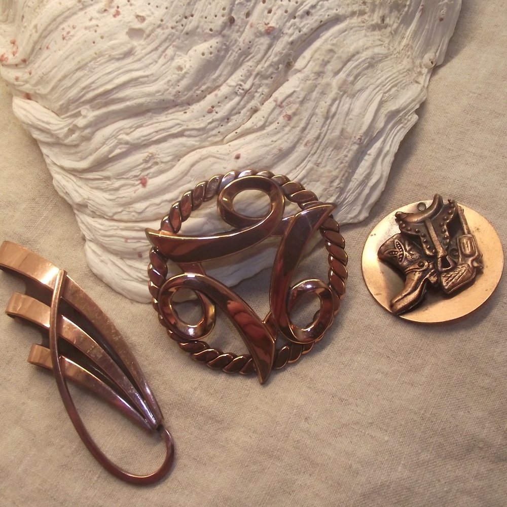 Copper cowboy pendant and two pins